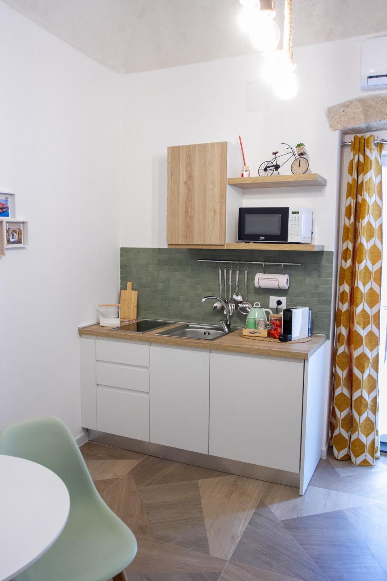 Bari In Un Click Apartment Luaran gambar